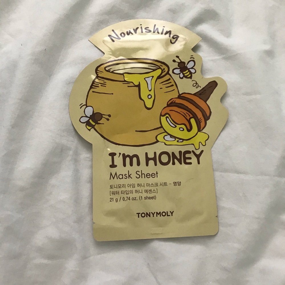 UO IM HONEY FACE MASK